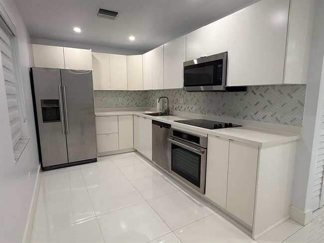 Photo - 8277 SW 128th St Unit 114