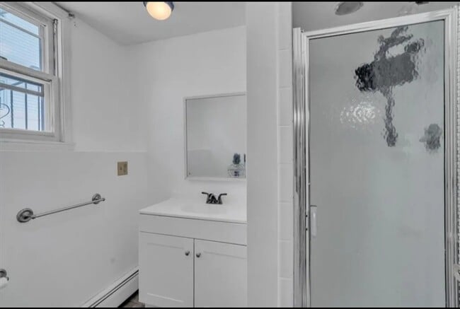 225 Langdon St Unidad at  Langdon St,