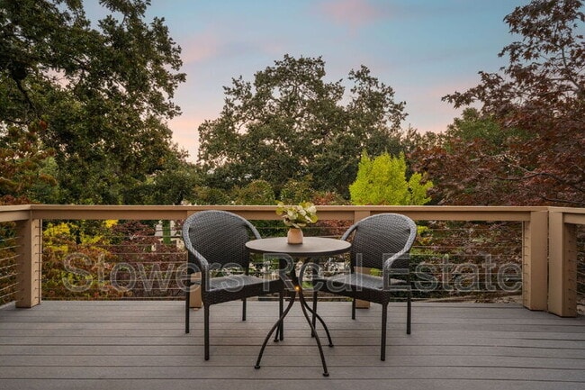 Photo - 775 Kirkcrest Rd