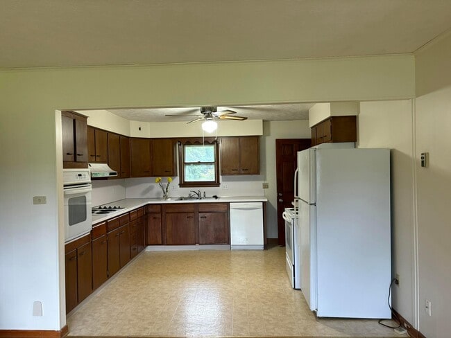 Photo - 4001 Harlem Rd