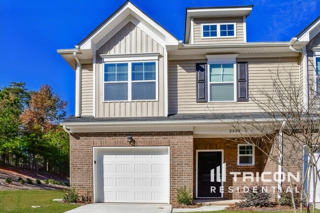 Building Photo - 2808 St George Ln