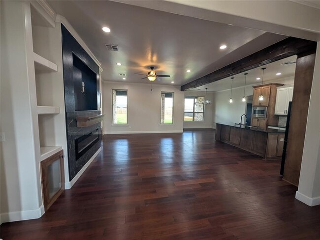 Photo - 405 NW 115th St