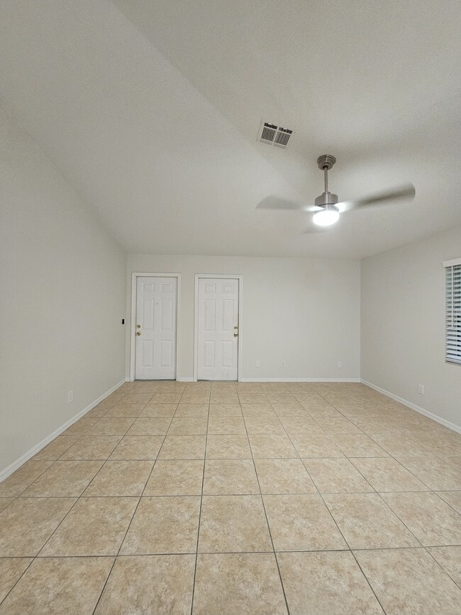 Photo - 9209 Seville Rd