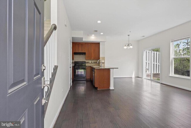 12807 Lotte Dr