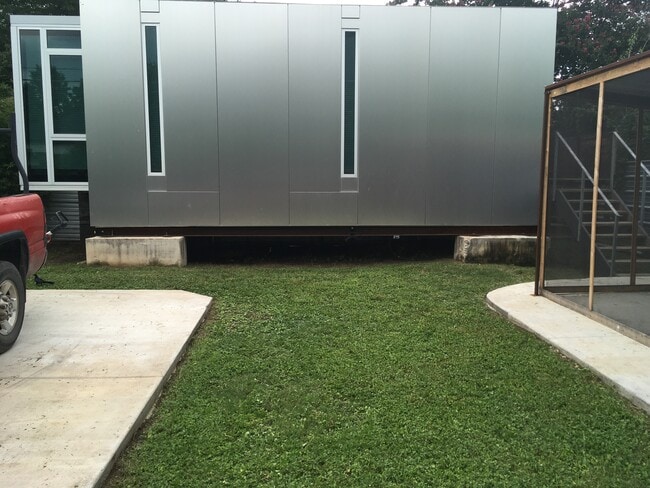 Photo - 205 Attayac St