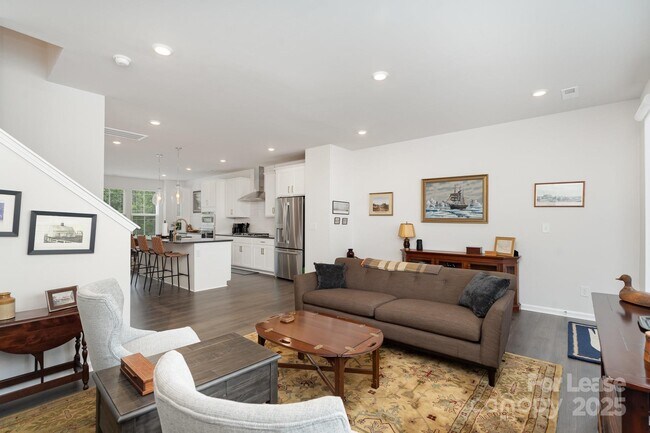 Photo - 408 Catawba Ave