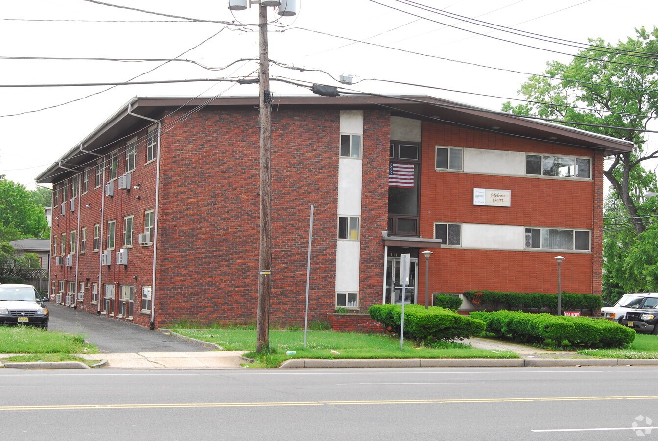 Photo - Melrose Court Apartments