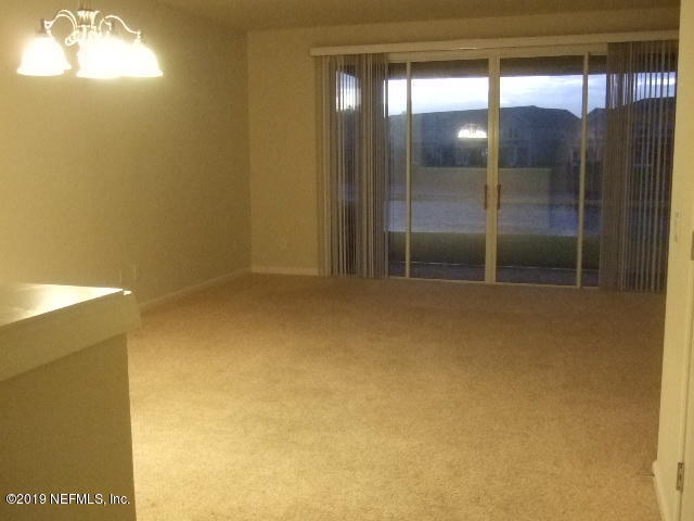 Photo - 7002 Roundleaf Dr