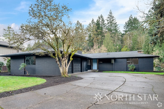 Building Photo - Modern Ranch Remodel on Lake Oswego Canal Rental