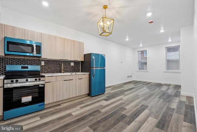 Photo - 104 W Ontario St Unidad 1