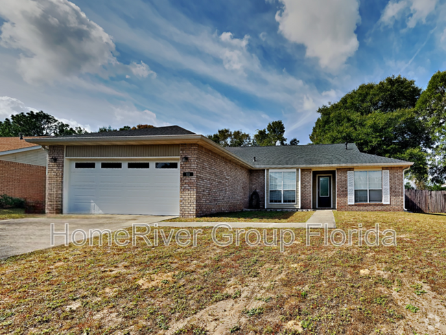 Building Photo - 111 Steeplechase Dr Rental