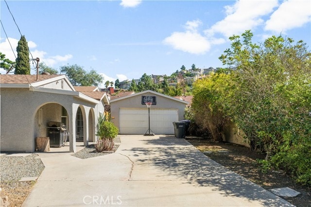 Photo - 285 S Espanita St