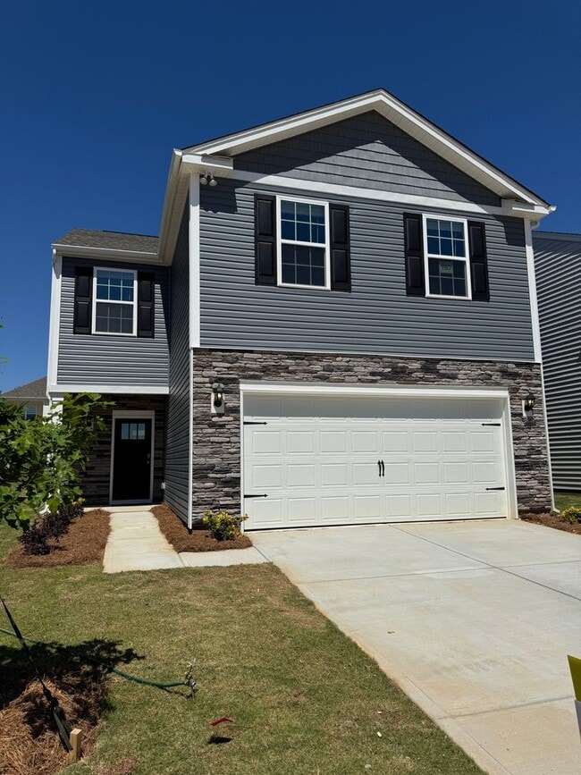 Building Photo - Brand-New 4 Bedroom Home in The Hamptons at Hickory – Modern Living, Pet Friendly