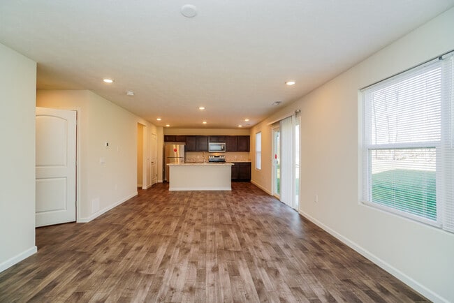 Photo - 2233 Woodson Dr