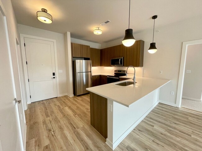 Photo - Loomis Crossing Apartments