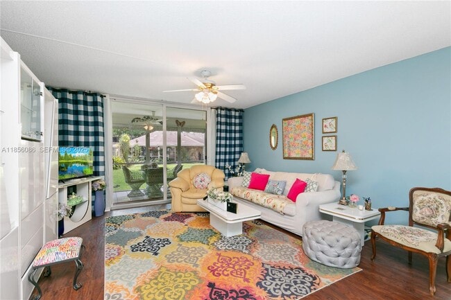 Photo - 1001 NE 14th Ave Unit 107