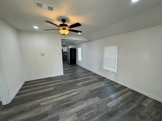 Photo - 1504 NW Taylor Ave