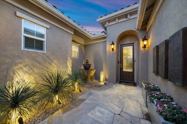 Photo - 3 Pyramid Lake Ct