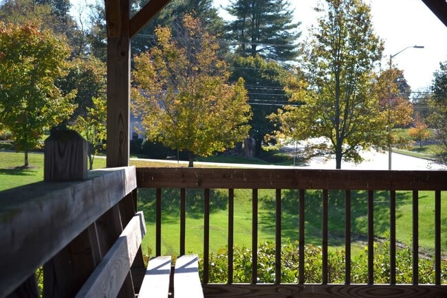 Photo - Rutherford Townhomes 4 Bedroom 3 Bathroom