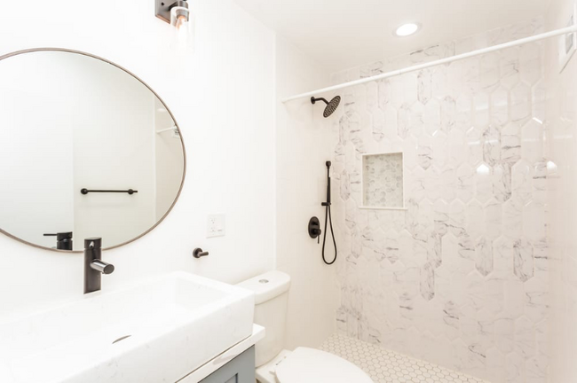 Photo - 10454 S Claremont Ave Apartment Unit 2