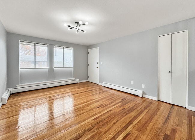 Photo - 20 Henderson Dr