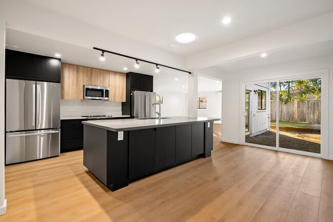 Photo - 152 Cuesta Dr