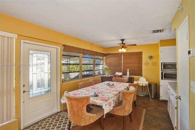 Photo - 1321 Mandarin Isle