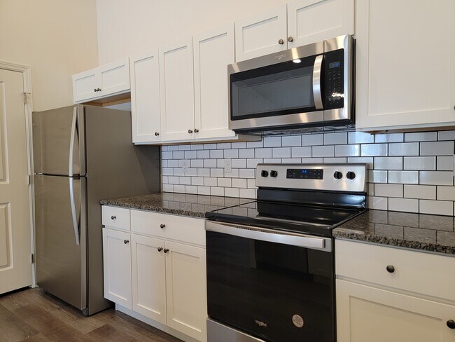 Photo - 4530 Commerce St Unit Apt 202