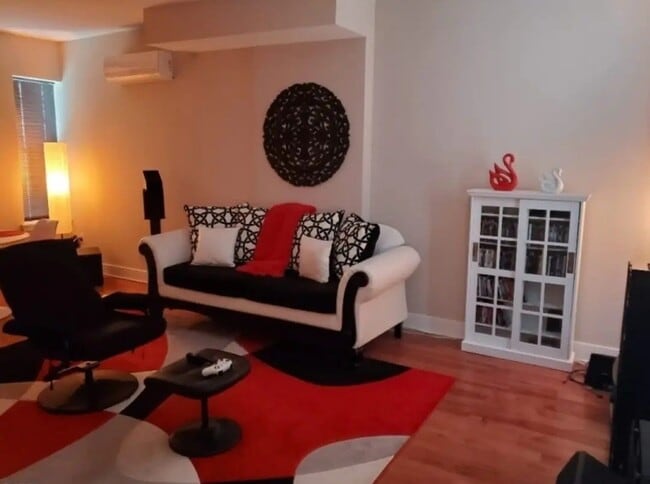 110 N Stockton St Unit B
