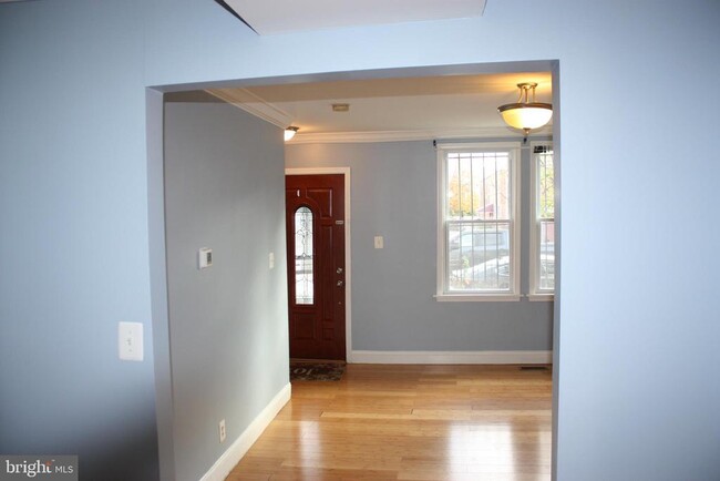 Photo - 318 20th St NE Townhome