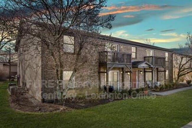 Photo - 352 Redding Rd Unidad #2 Rental