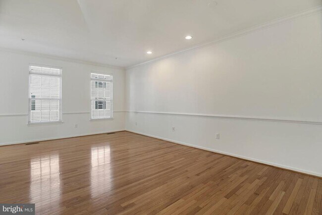 Photo - 4801 Portsmouth Rd