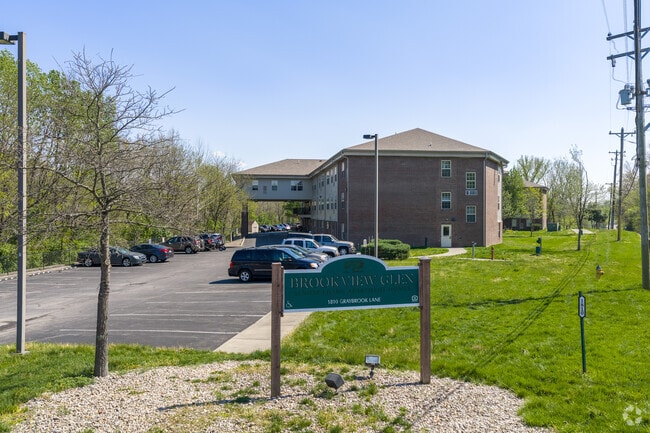 Photo - Brookview Glen