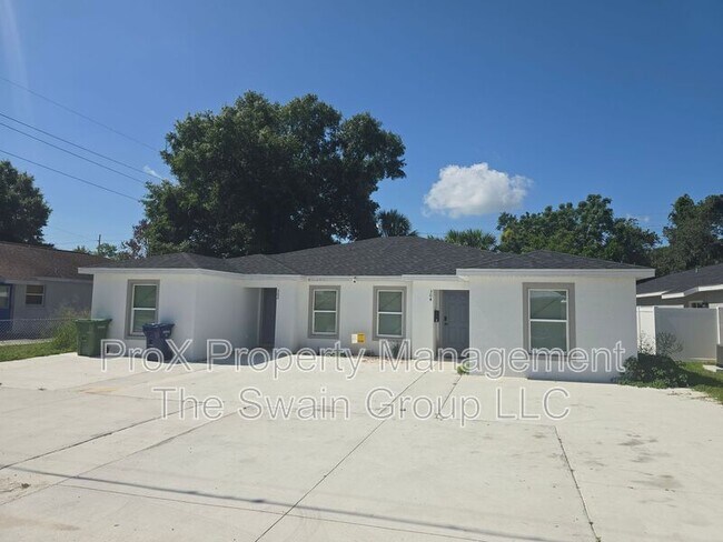 Photo - 304 Ave P NW