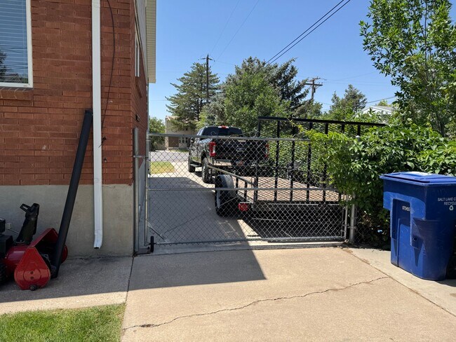 Photo - 3113 Gregson Ct