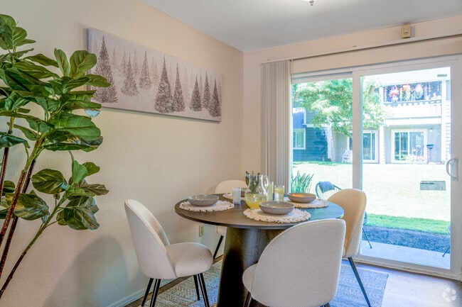 2BR, 2BA, - 1023SF - Dining Room