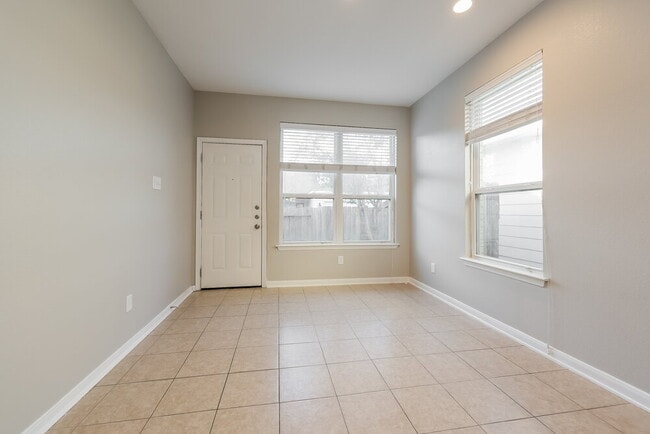 Photo - 17243 Lafayette Hollow Ln