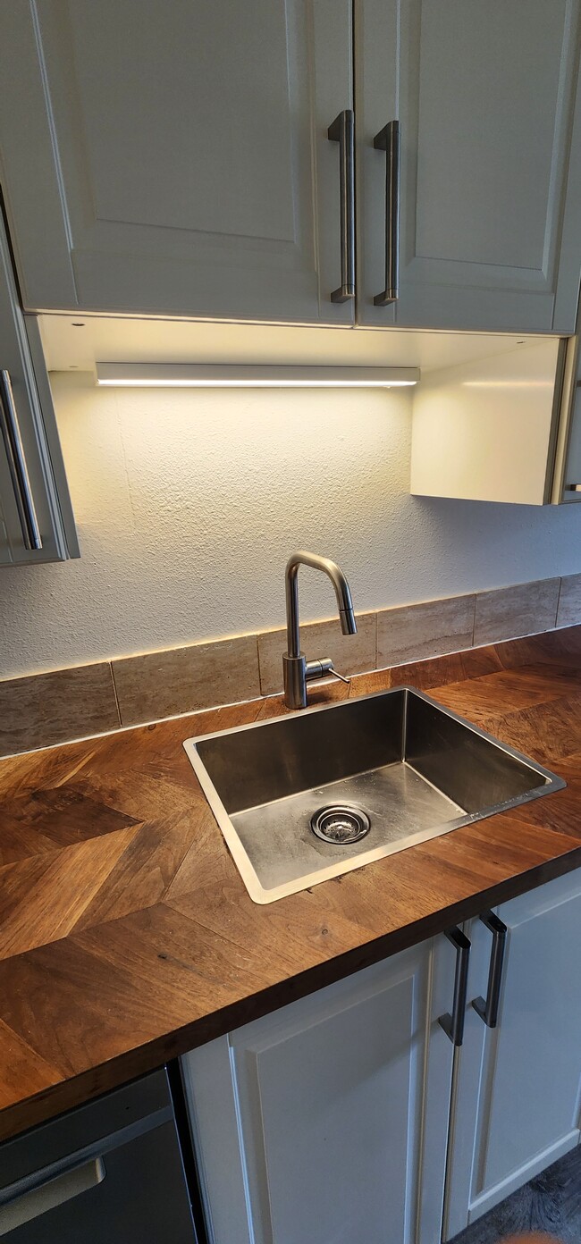 Photo - 17301 NE 45th St Unit 88