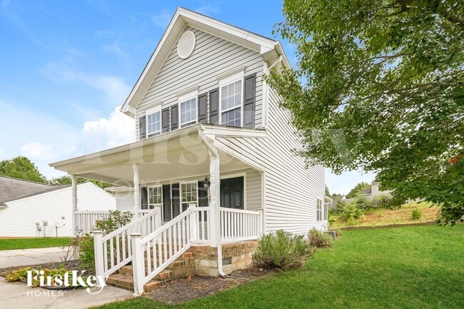 Photo - 275 Frontier Dr