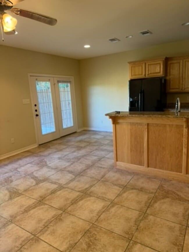 Photo - 1211 Cheryl St Unit B