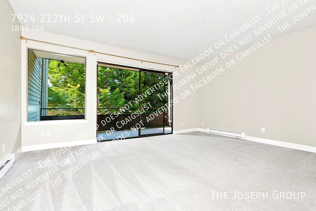 Photo - 7924 212th St SW Unit 208
