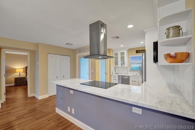 Photo - 2829 NE 33rd Ct Unit 602