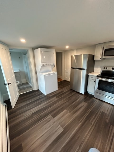 Kitchen - 73 Essex St Unit 2