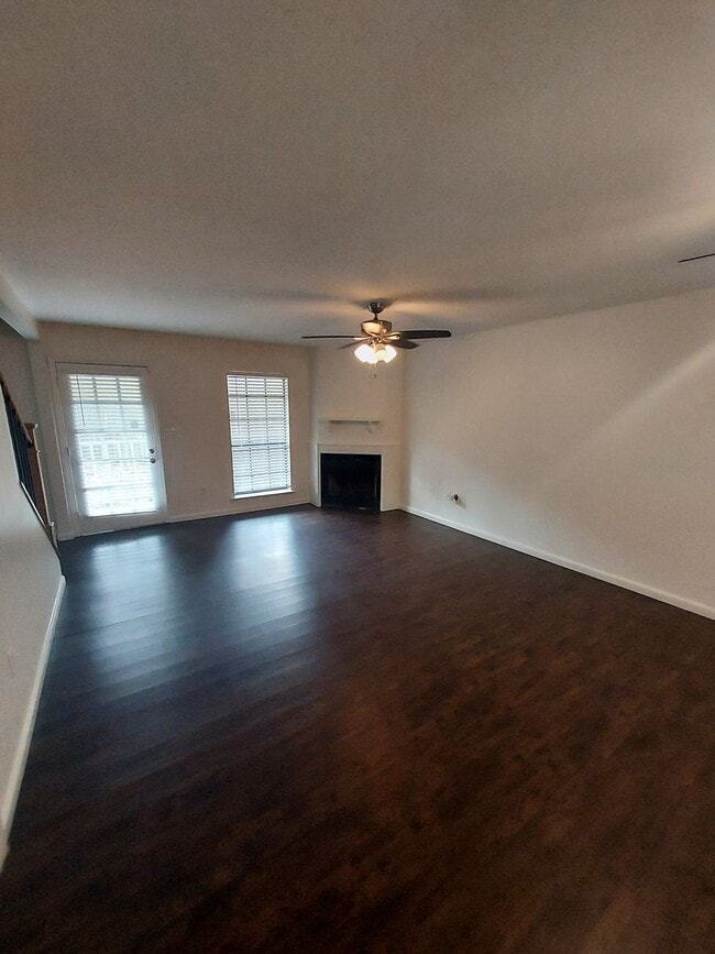 Photo - 4390 Stumberg Ln