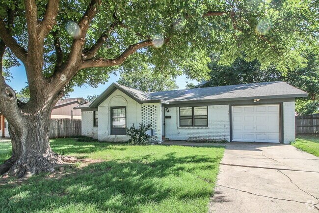Building Photo - Cute 3 Bed, 2 Bath! Rental