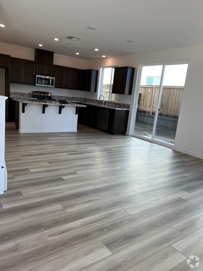 Building Photo - 2784 Ambrosia Way Rental