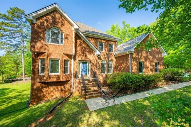 Building Photo - 219 Deerhill Dr Rental