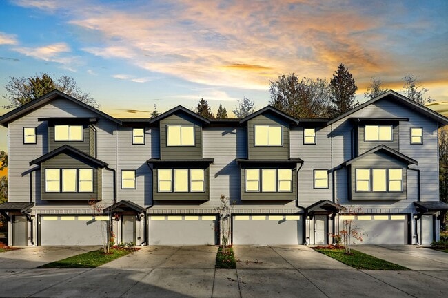 Photo - Town Homes at the Ridge