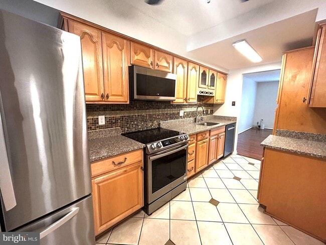 Photo - 6476 O'Hara Ct Dr