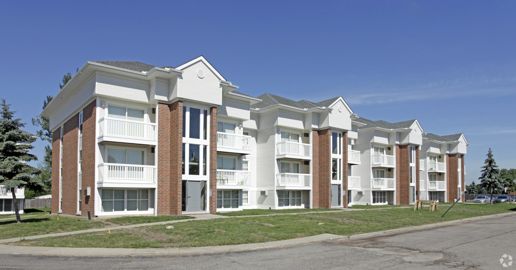 Photo - Newport Apartments
